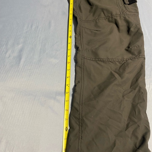 Magellan Outdoors Tan Cargo Pants Relaxed Fit Straight Leg - Picture 12 of 15